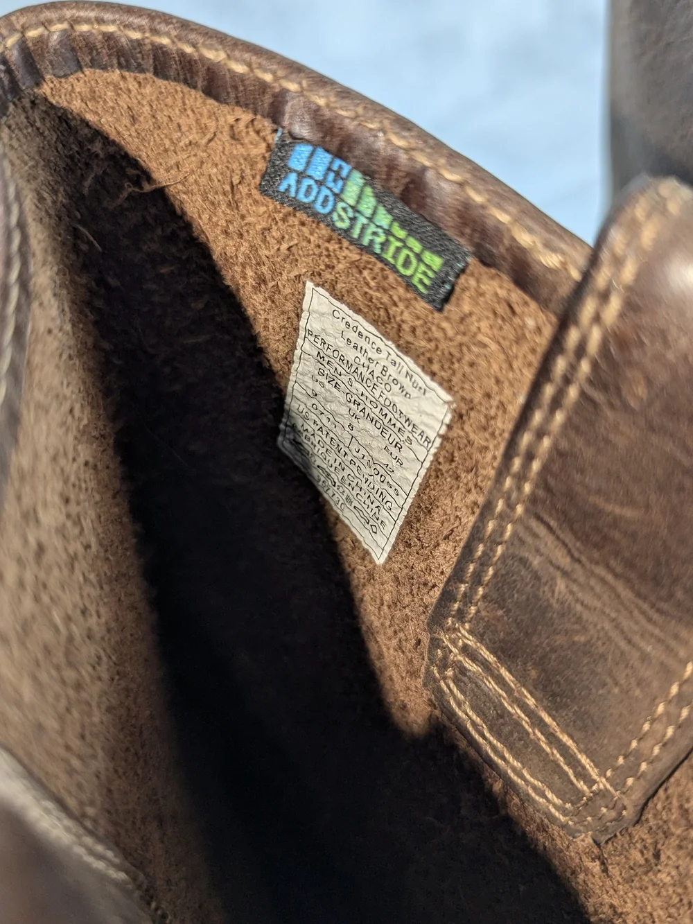 Chaco Men’s Brown Leather Pull-On Mid-Calf Work Boots Lug Sole Slip Resistant 9
